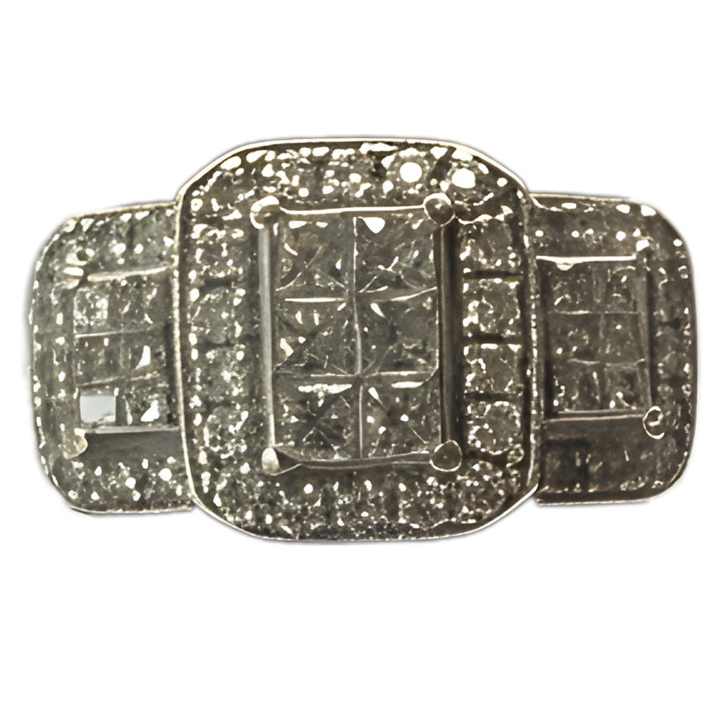 White Gold Ring with diamonds